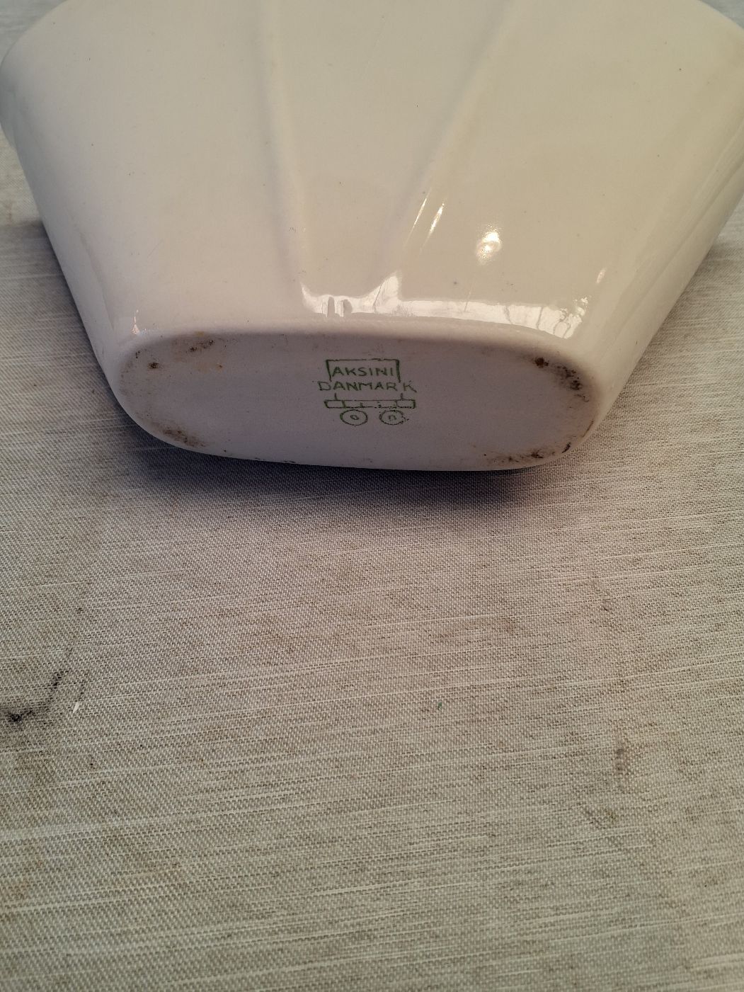 Aksini filter holder